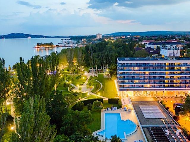 Danubius Hotel Annabella Balatonfüred közvetlen a balatonparton