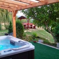 Hópihe Apartmanok & Wellness Bakonynána