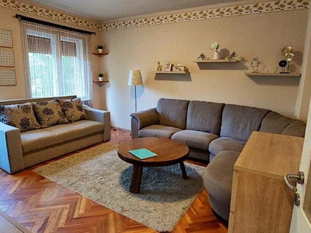 Ella Belvárosi Apartman Eger