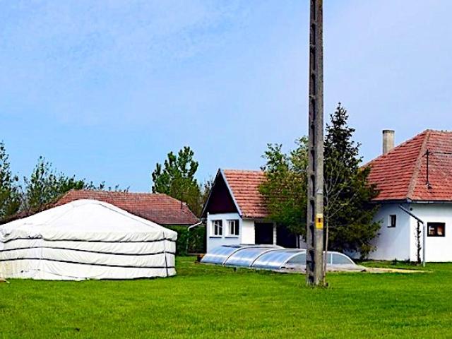 Békésszentandrás, vályogépítésű nyaraló