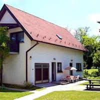 Gyöngyvirág Apartmanház Balatonboglár