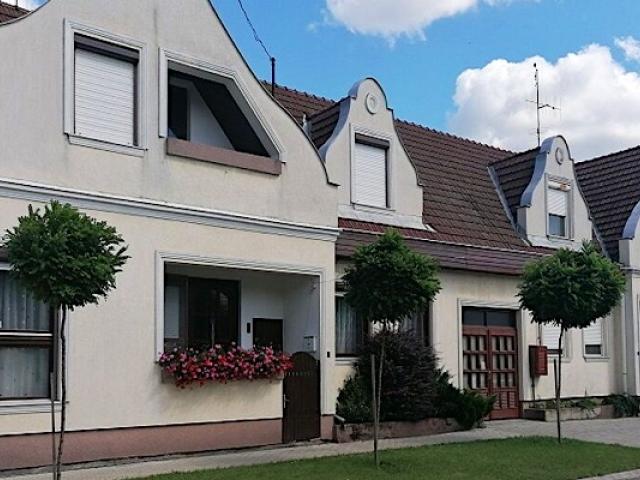 Aranka Apartman Gyula