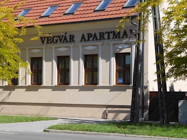 Végvár Deluxe Apartman Gyula