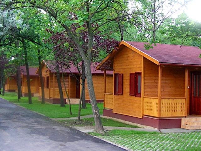 Árnyas Thermal Camping és Üdülőpark Püspökladány