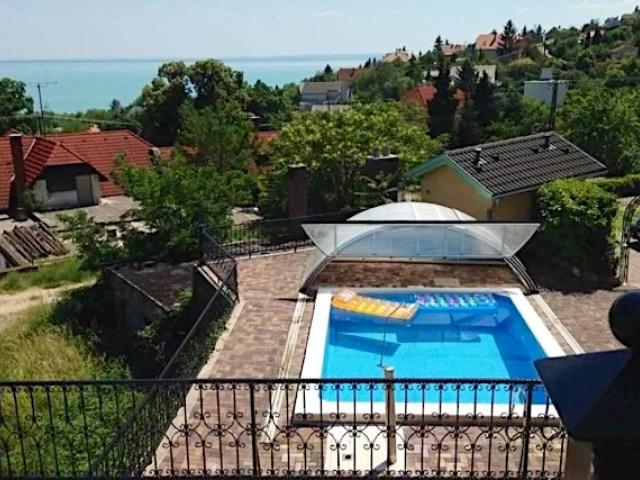 Balatoni Panoráma Villa Balatonalmádi