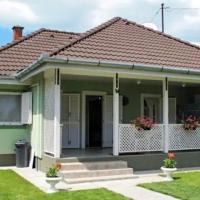 Egri Apartmanház Balatonfenyves