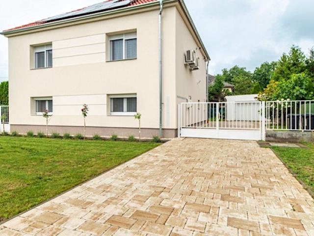 Topáz Apartmanházak Keszthely