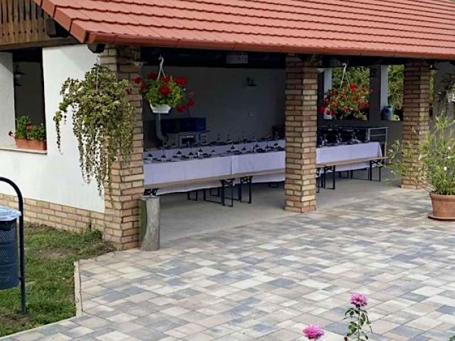 Turul Apartmanok Enying Balatonbozsok