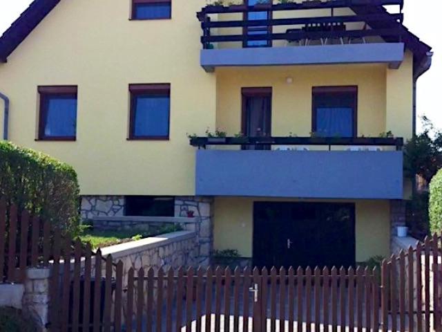 Lívia Apartman Balatonalmádi