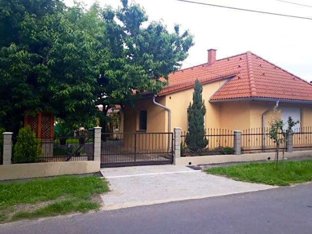 Tom Apartman Balatonboglár