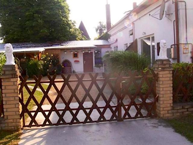 Kiti Apartman Balatonboglár