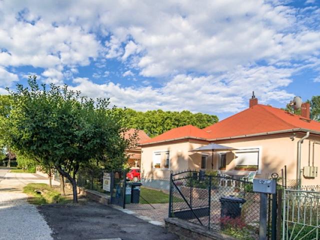 Irénke Apartman Balatonföldvár