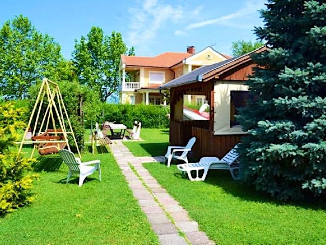 Ariadné Apartman Balatonboglár