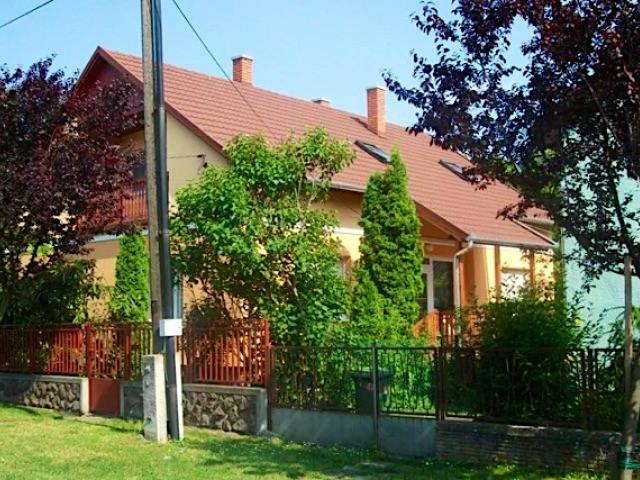 Klára Apartmanok Balatonboglár