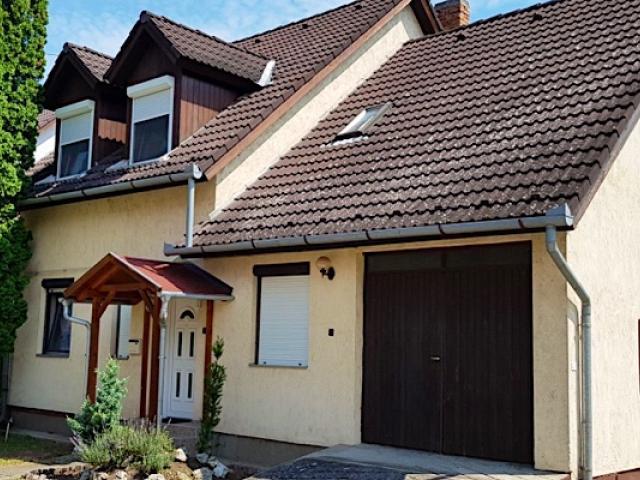 Zalán Apartmanház Balatonboglár