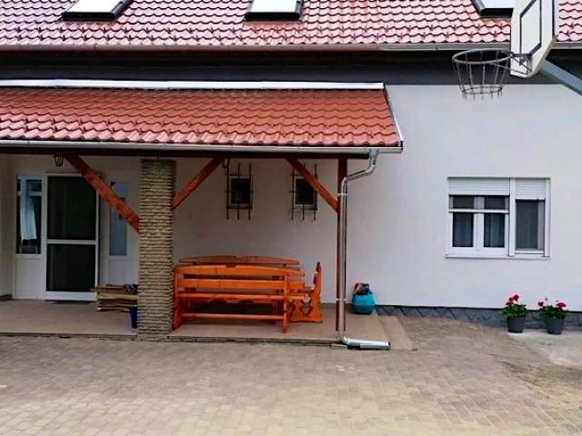 Fülemüle Apartmanház Balatonfenyves