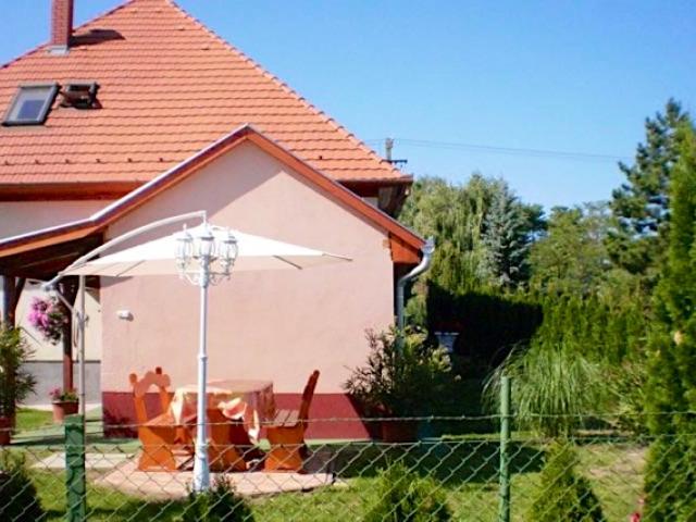 Leander Apartman Balatonfenyves