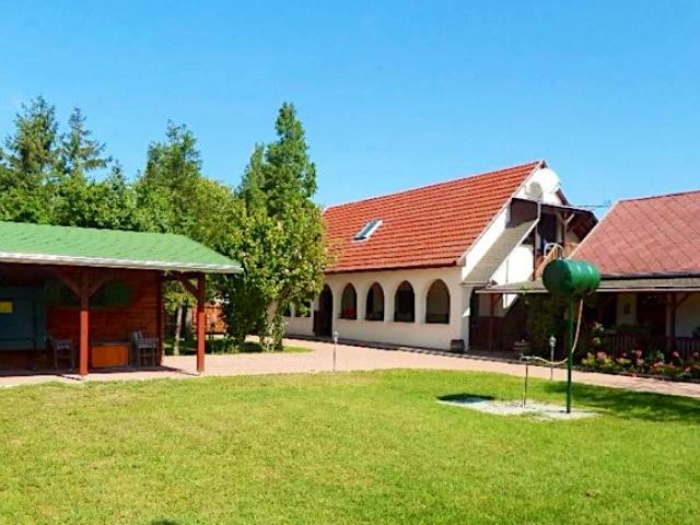 Fenyves Apartman Balatonfenyves