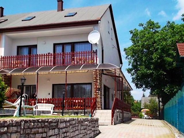 Lívia Apartman Balatonföldvár