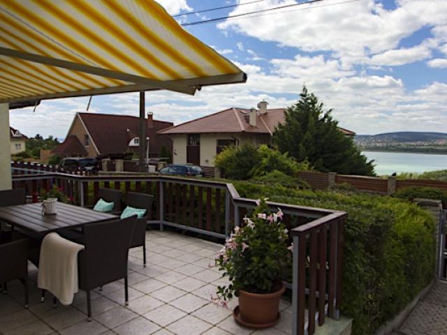 Szépkilátás Apartmanház Balatonfűzfő