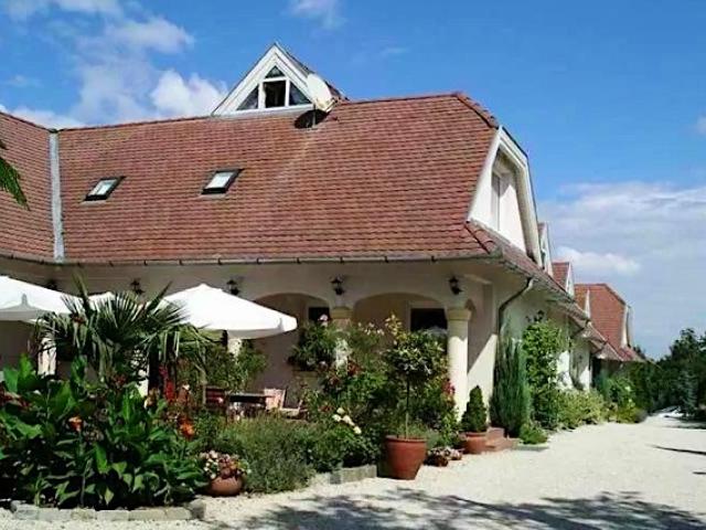 Albergo Giardino Hotel Balatongyörök