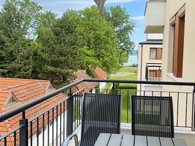 Napsugár 12 Apartman Balatonlelle