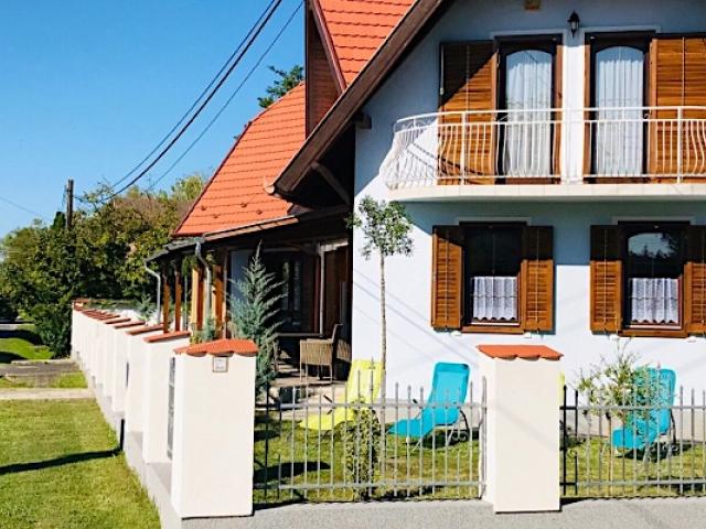 Bonita Apartmanház Balatonmáriafürdő