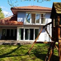 Megtart-lak Villa Balatonszárszó