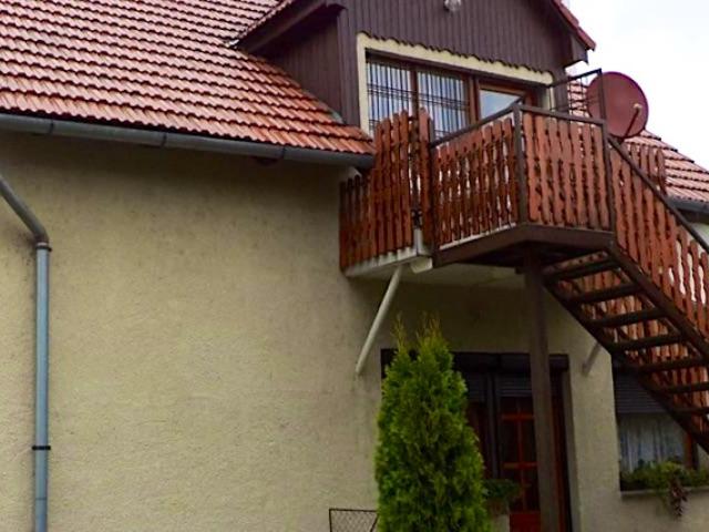 Sziszi Apartman Balatonszárszó