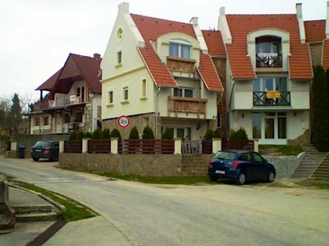 Lugas Apartman Csopak