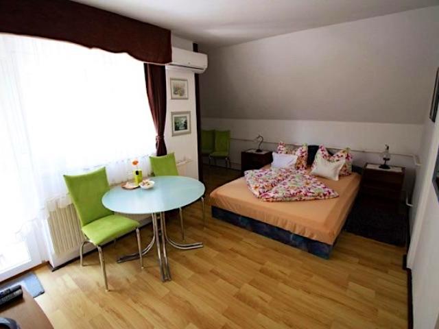 Magdalena Apartmanház Keszthely