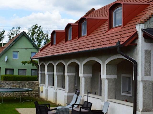 House Apartman Pécsely