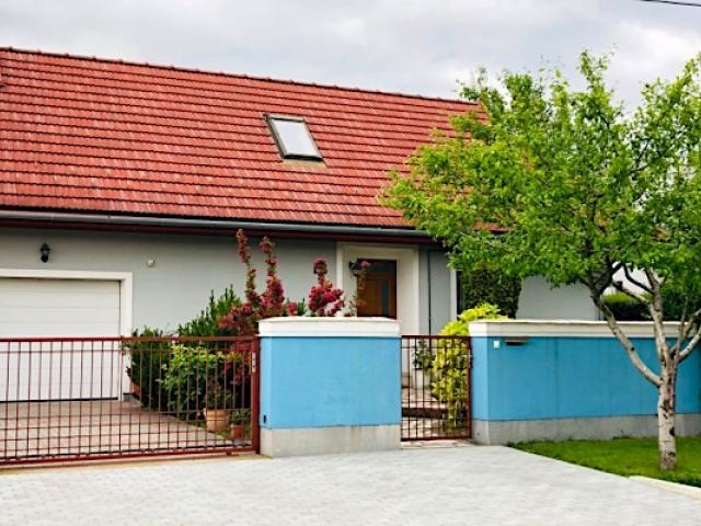 Buzavirág Apartman Keszthely