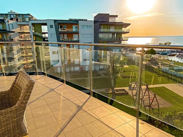 Admiral Sky Deluxe Apartman Siófok