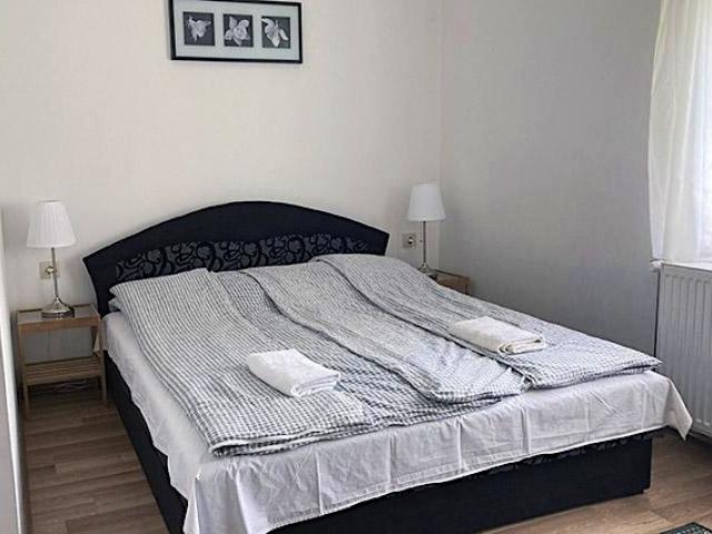 Apartmanház Bakonybél