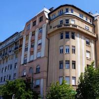 Green Door Family Apartment Budapest