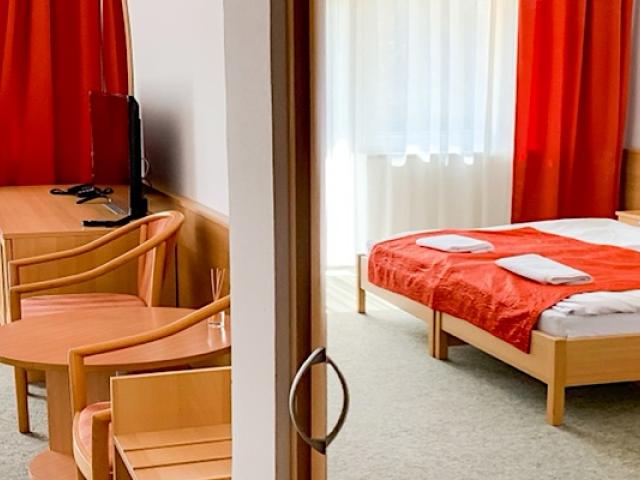 Park Hotel-Sóstófürdő Nyíregyháza 40 szoba