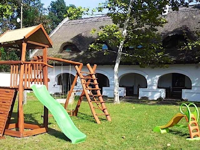 Aranyménes Panzió és Szabadidő Park Szarvas, Arborétum szomszédságában