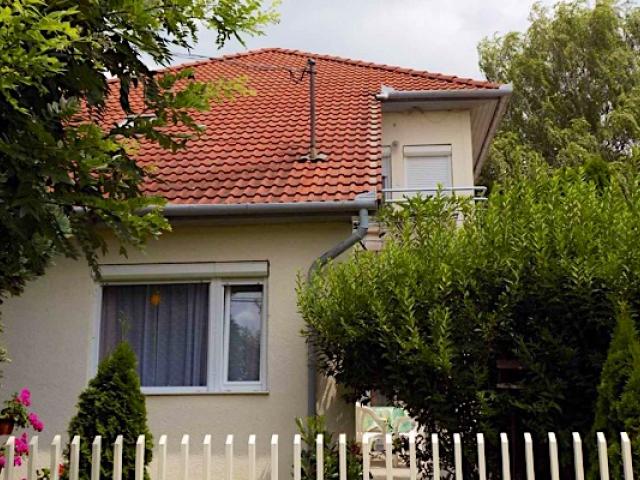 Flóra Apartman Balatonlelle