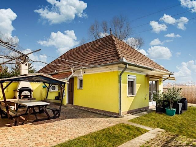 Ute Apartman Balatonboglár