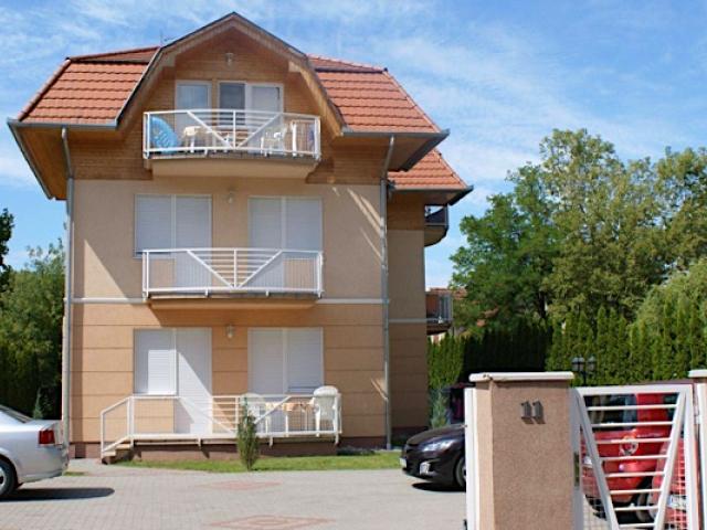 Árnyas Apartmanház Balatonlelle