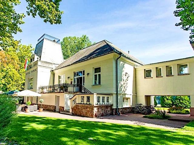 Főnix Hotel Balatonföldvár