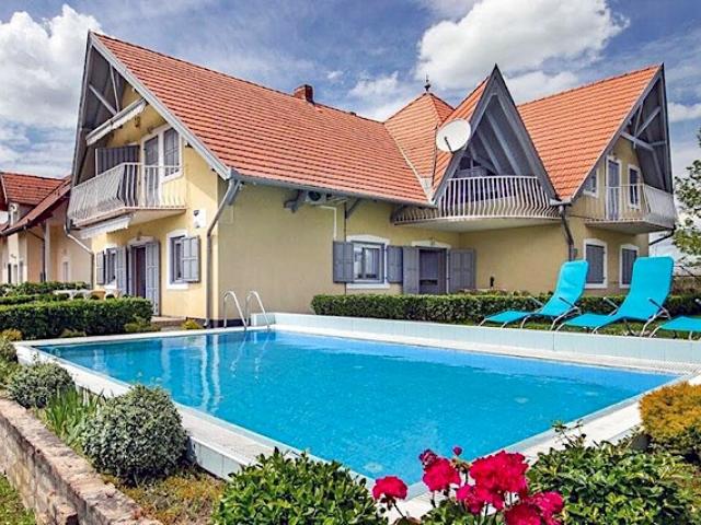 Familia 1 Apartman Balatonmáriafürdő