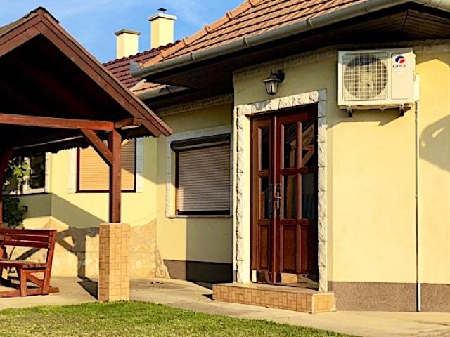 Hőforrás Apartman Hajdúszoboszló