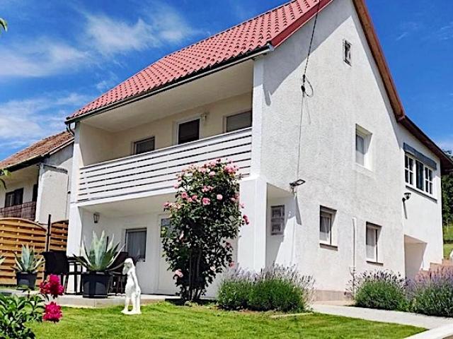 Eleven Apartman House Keszthely