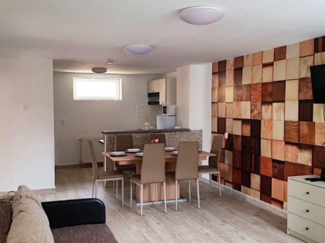 Família Apartman Cserkeszőlő