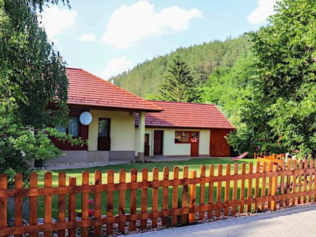 Forest Luxury Apartman Dorogháza